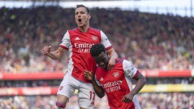 Arsenal nears return to Champions League; Everton out of relegation zone