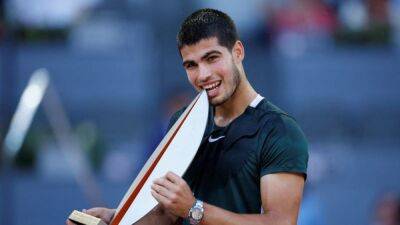 Alcaraz beats Zverev to win Madrid Open title in front of home crowd