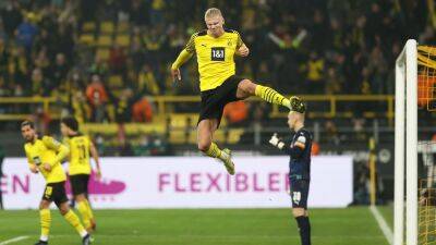 Borussia Dortmund striker Erling Haaland close to signing Manchester City deal - reports
