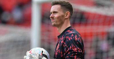 Dean Henderson news: Bournemouth and Fulham battling to acquire Man Utd backup’s services
