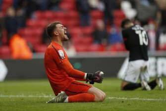 Steve Bruce - Bromwich Albion - Sam Johnstone - Alex Palmer - Josh Griffiths - West Brom announce fresh contract agreement for 25-year-old - msn.com -  Lincoln -  Luton