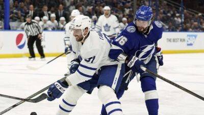 Leafs captain Tavares struggling offensively with Lightning series tied 2-2