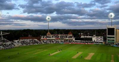 Notts Outlaws thumped by 87 runs by Lancashire Lightning after top-order collapse