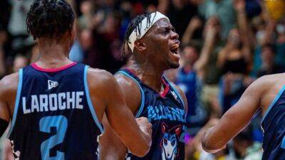 Alliance earn 2nd straight win behind late scoring push against BlackJacks - cbc.ca -  Ottawa