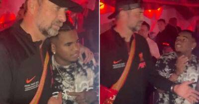 Brilliant footage of Jurgen Klopp partying with Luis Diaz's brother after Champions League final