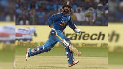 Dinesh Karthik Turns 37: Birthday Wishes Pour In For India Cricketer