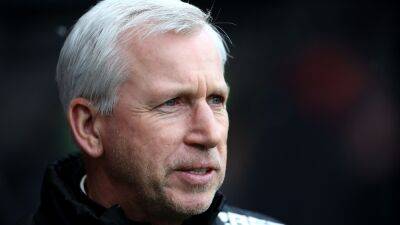 Alan Pardew - Alan Pardew leaves CSKA Sofia after racism from their supporters - bt.com - state Oregon - Bulgaria