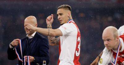 Agent of Ajax star Antony 'negotiating' with Manchester United and more transfer rumours