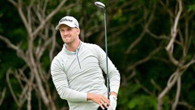 Clark claims 1st-round lead at Canadian Open as controversy swirls in golf world