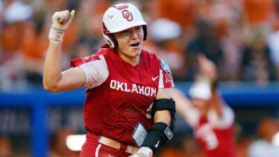 Oklahoma Sooners win Game 2 of Women's College World Series, sweep Texas Longhorns to secure back-to-back national titles - espn.com - Usa - state Texas -  Oklahoma City - state Oklahoma