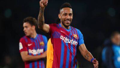 Barcelona 2021/22 player ratings: Luuk de Jong 9, Aubameyang 8, Pique 7