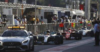 Lewis Hamilton - Sebastian Vettel - Daniel Ricciardo - Sebastian Vettel drove into Lewis Hamilton behind safety car as Lance Stroll shocked F1 - msn.com - Germany -  Baku - Azerbaijan