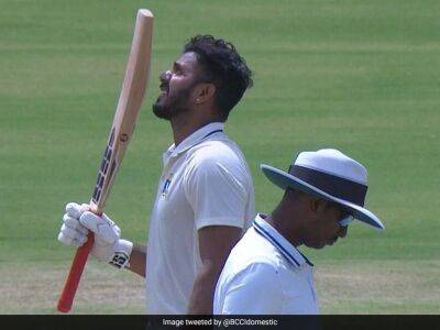 Cricketer, Mamata Banerjee's Minister, Scores Century In Ranji Trophy - sports.ndtv.com - India