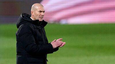 PSG working on Zinedine Zidane deal - sources