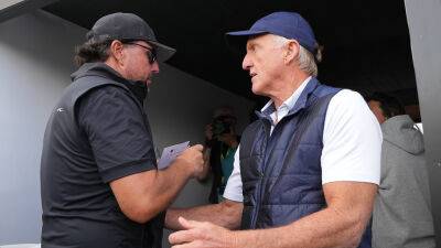 Greg Norman - Alan Shipnuck - Greg Norman confronted by reporter removed from Phil Mickelson LIV Golf presser: 'Cannot make this s--- up!' - foxnews.com - London