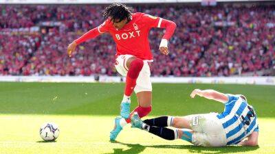 EFL clubs permitted to wear away kits at home to help those who are colour blind - bt.com - Britain