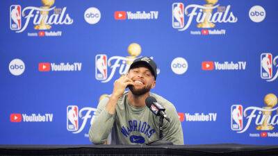 Steph Curry - Steve Kerr - Stephen Curry - Warriors’ Steph Curry says he’s 'going to play' in Game 4 of NBA Finals after Game 3 injury - foxnews.com - county Garden - state Golden - state Massachusets