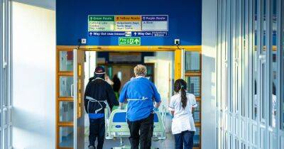 'Signs of a rise in Covid-19' AGAIN as hospital admissions expected to go up - the latest figures for the North West - manchestereveningnews.co.uk - Manchester