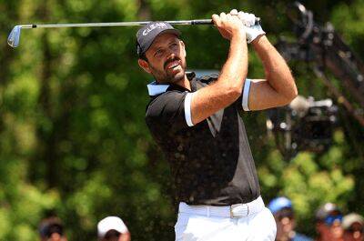 Schwartzel takes commanding lead at LIV Golf opener as SA golfers shine in London