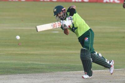 Babar Azam - Nicholas Pooran - Kyle Mayers - Shaheen Shah Afridi - Azam, Haq, Nawaz star in Pakistan's 10th series win over West Indies - news24.com - India - Pakistan - county Chase