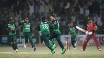 Babar Azam - Nicholas Pooran - Kyle Mayers - Shaheen Shah Afridi - PAK vs WI, 2nd ODI, Report: Babar Azam, Mohammad Nawaz Star In Pakistan's 10th Series Win Over West Indies - sports.ndtv.com - India - Pakistan - county Chase