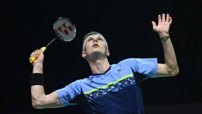 Badminton world number one Axelsen into Indonesia Masters final