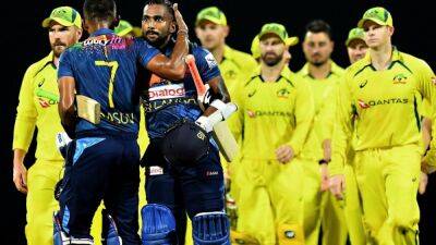 David Warner - Marcus Stoinis - Josh Hazlewood - Dasun Shanaka - Steven Smith - Sri Lanka vs Australia, 3rd T20I: Dasun Shanaka Stars As Sri Lanka Win Thriller vs Australia - sports.ndtv.com - Australia - Sri Lanka