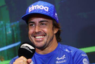 Fernando Alonso responds as Alex Albon suggests he 'played system' during Azerbaijan quali