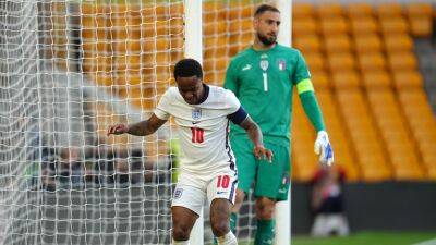 Tammy Abraham - Raheem Sterling - Gareth Southgate - Aaron Ramsdale - Davide Frattesi - Lorenzo Pellegrini - Uninspiring England held to goalless draw by Italy - bt.com - Germany - Italy - Hungary -  Sandro