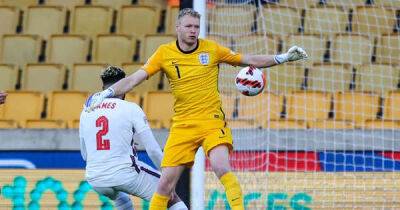 Aaron Ramsdale outlines plan to oust Jordan Pickford as England's World Cup goalkeeper