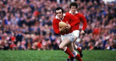 Phil Bennett dies: Latest tributes to Welsh rugby legend after death