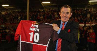 Phil Bennett - Phil Bennett statement in full as Scarlets confirm hero's death and honour 'an icon' - msn.com - Britain - New Zealand - county Park