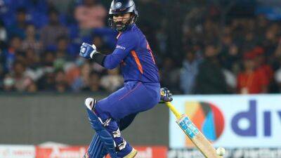 "Someone Who Can Take Singles": Shreyas Iyer On Axar Patel Coming Out To Bat Ahead Of Dinesh Karthik