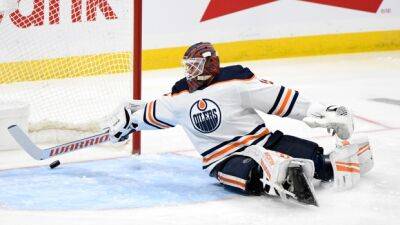 Oilers G Koskinen signs two-year deal in Switzerland