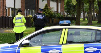 LIVE: 'Possible explosive device' found as people evacuated from homes in Salford - manchestereveningnews.co.uk