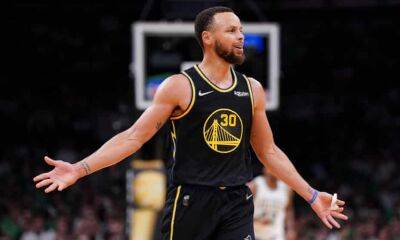Steph Curry - Michael Jordan - Stephen Curry - Jaylen Brown - Ime Udoka - Chase Center - Celtics scramble to stop Stephen Curry as Game 5 of NBA finals looms - theguardian.com -  Boston - Jordan - county Curry