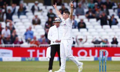 Potts pounces as England ratchet up the pressure on New Zealand