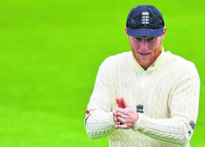 New Zealand collapse gives England hope in tense second Test