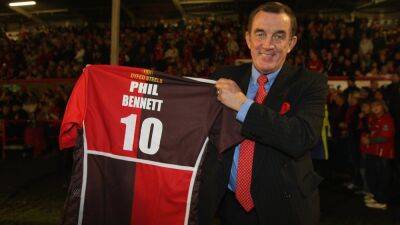 Phil Bennett - Wales and Lions great Phil Bennett dies aged 73 - rte.ie - Britain - South Africa - Ireland - New Zealand