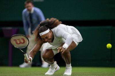 Serena Williams given singles wildcard to play Wimbledon
