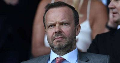 Ed Woodward - Patrice Evra - Ed Woodward branded a "disgrace" by Man Utd dressing room for handling of player exit - msn.com - Manchester - county Woodward