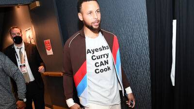 Steph Curry fires back at Boston bar with T-shirt message
