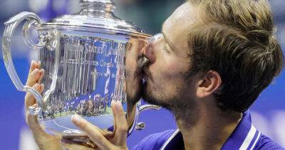 US Open lets Russian tennis players in after Wimbledon ban