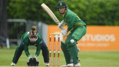 Laura Wolvaardt - Lara Goodall - South Africa ease past Ireland - rte.ie - South Africa - Ireland