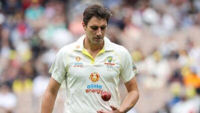 Cummins plays down hip niggle, says Starc won't be rushed back