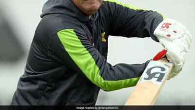"Take A Look In The Mirror": Ex-Pakistan Coach's Stinging Response To Umar Akmal's Allegations