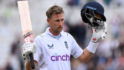 Joe Root reclaims No 1 Test batting ranking after stellar year for England