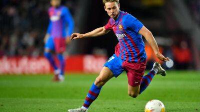 Who is Frenkie de Jong - the Barca midfielder coveted by Manchester United?