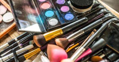 Five incredible dupes for loved and lost discontinued beauty products including Becca Champagne Pop, NYX and Benefit - manchestereveningnews.co.uk