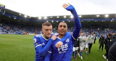 Alan Smith - Youri Tielemans - Pundit tips Leicester City to make crucial transfer decision amid Arsenal talk - msn.com - Belgium -  Leicester -  Warsaw